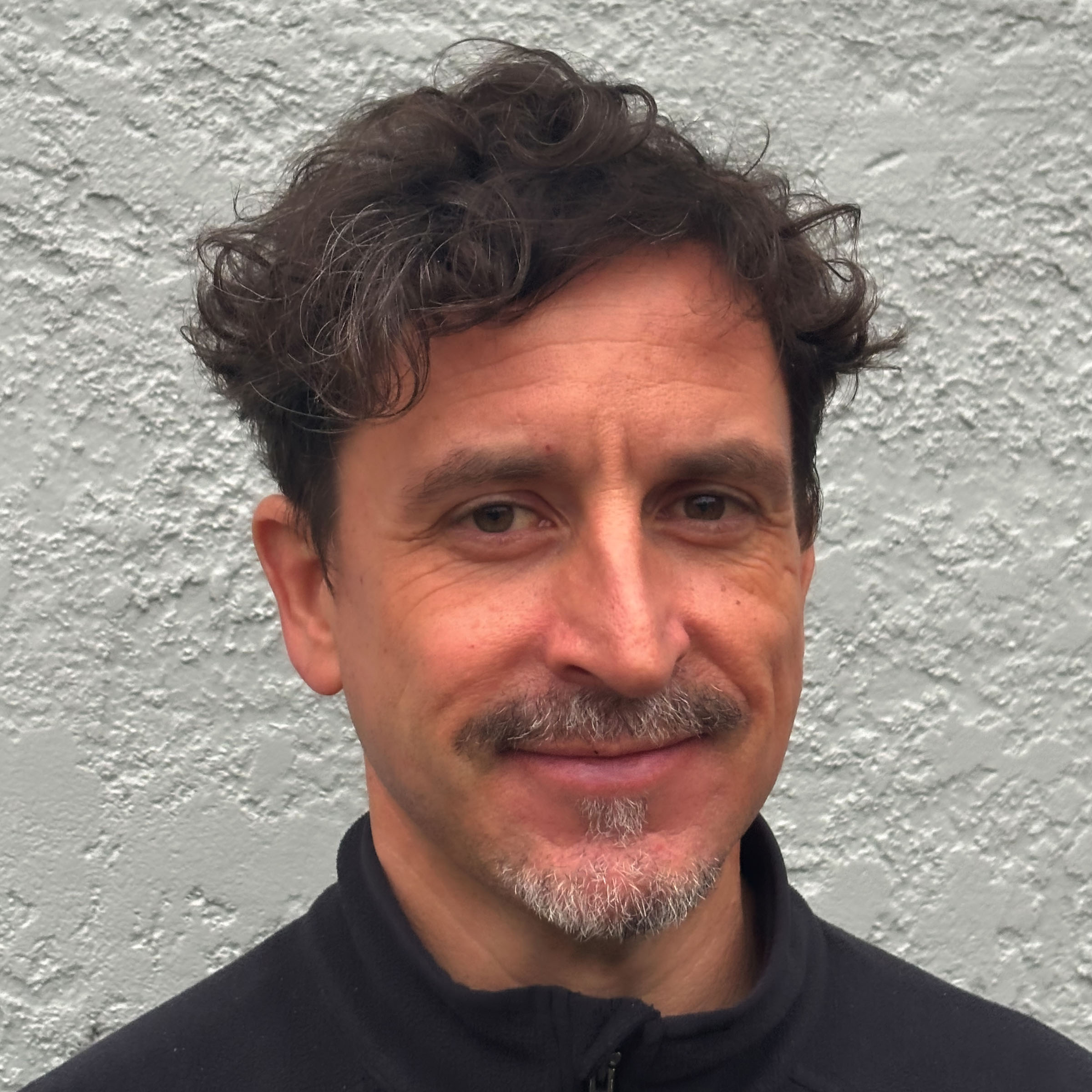 Scott Baum headshot 02